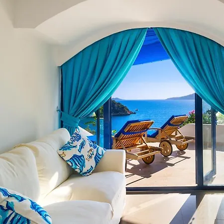Hotel The White Collection - Sea 3*